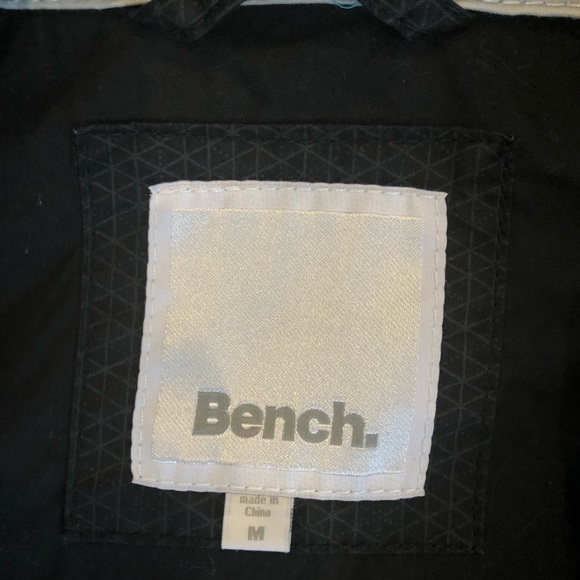 Bench Jacket - Picture 2 of 4